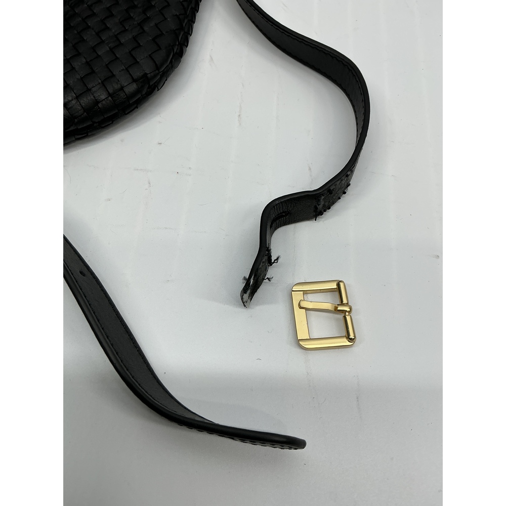 Italian Leather Convertible Crescent Handwoven Shoulder Bag - Picture 3 of 3
